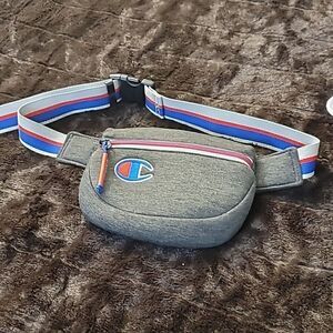 Champion fanny pack